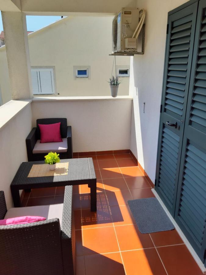 Guest House Sol Кавтат Екстериор снимка