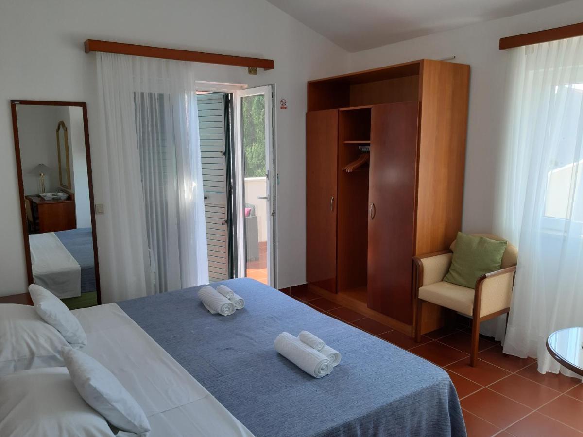 Guest House Sol Кавтат Екстериор снимка